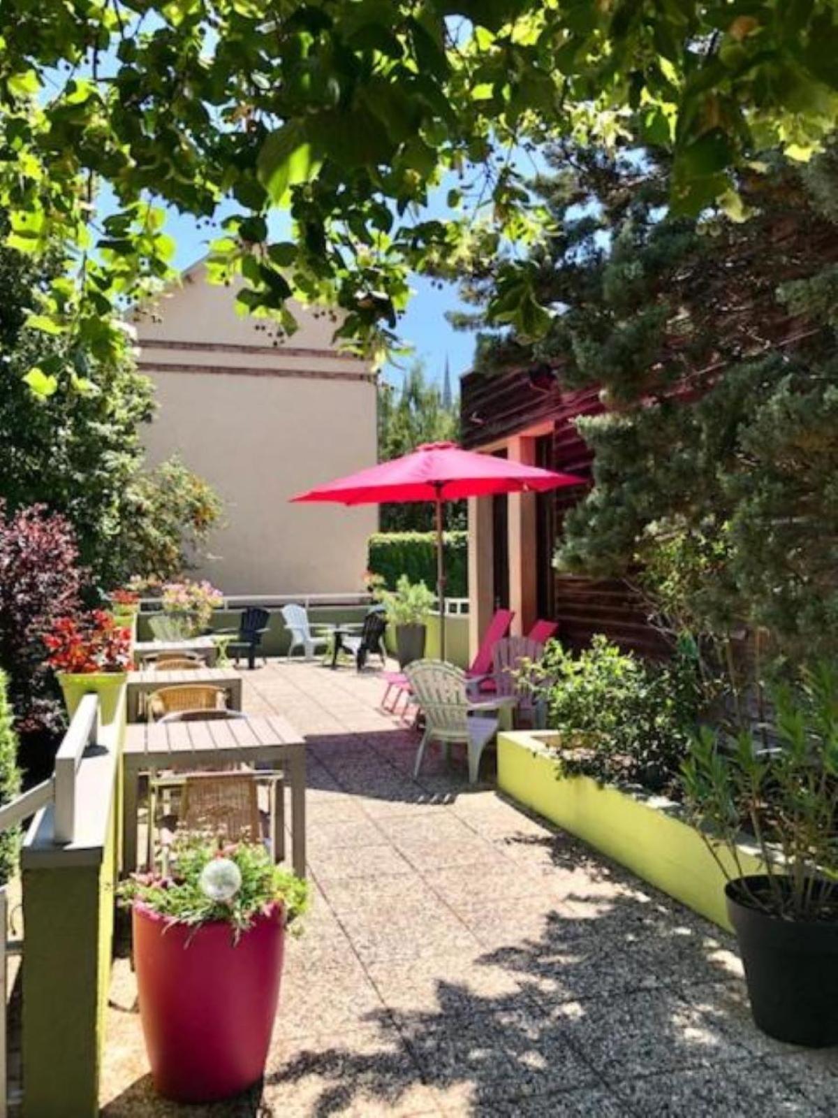 B&B Hotel Chartres Centre Cathedrale 3 Etoiles מראה חיצוני תמונה