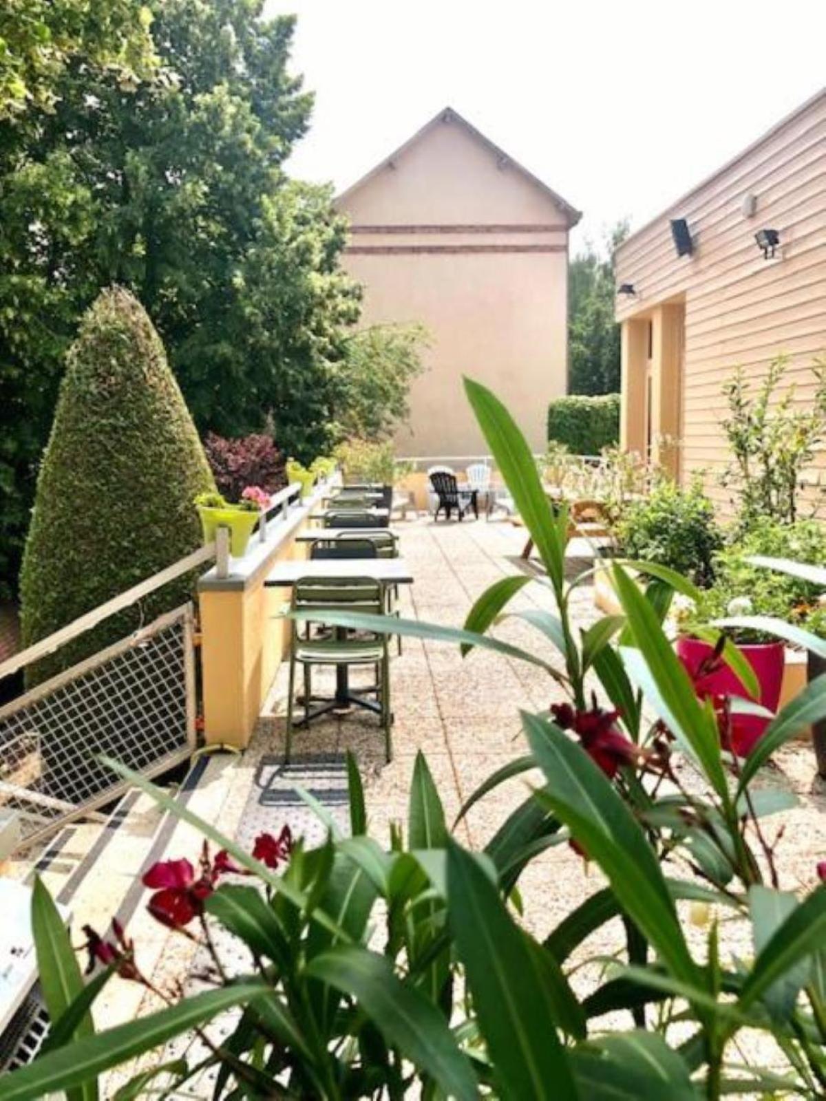 B&B Hotel Chartres Centre Cathedrale 3 Etoiles מראה חיצוני תמונה