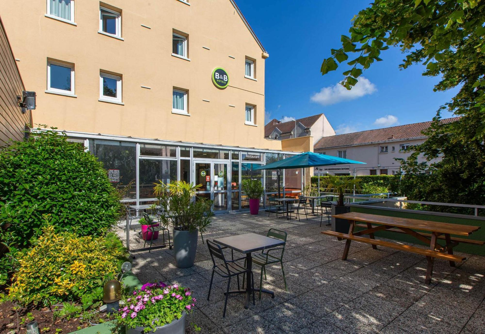 B&B Hotel Chartres Centre Cathedrale 3 Etoiles מראה חיצוני תמונה